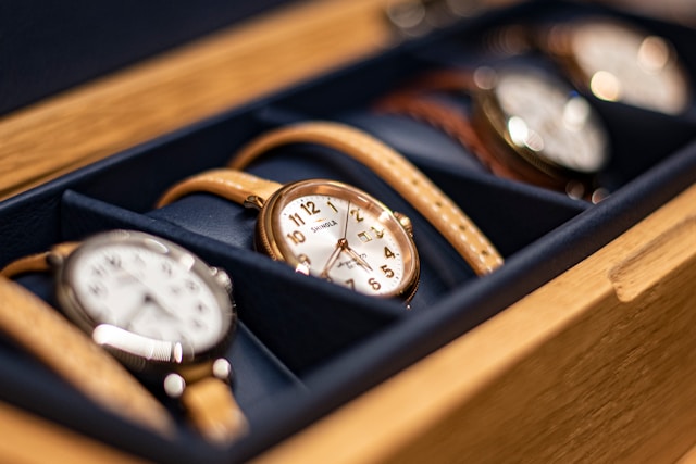 Timeless Elegance: Selecting the Perfect Luxury Watch in Singapore