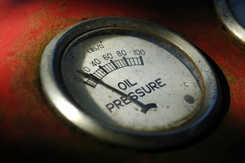 How to Choose the Right Oil Pressure Gauge for Your Vehicle